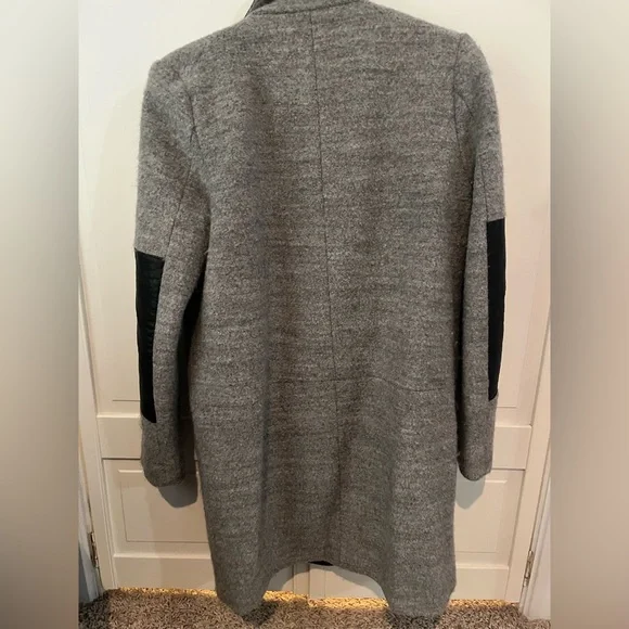 Womens winter coat - Picture 3 of 3